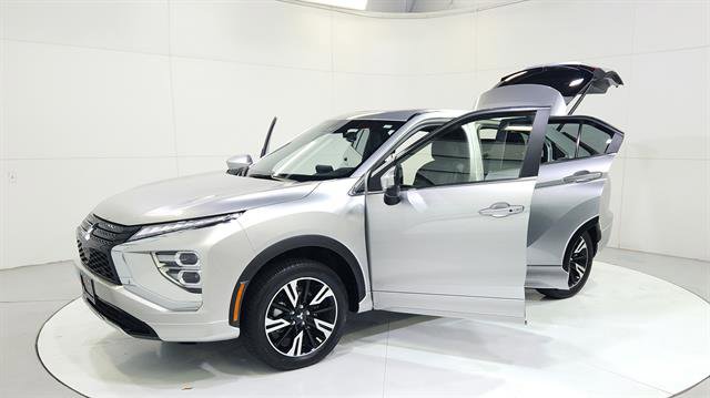 Used 2025 Mitsubishi Eclipse Cross SE image 30