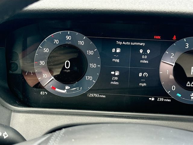 Used 2025 Land Rover Range Rover Velar Dynamic SE AWD/4WD image 14