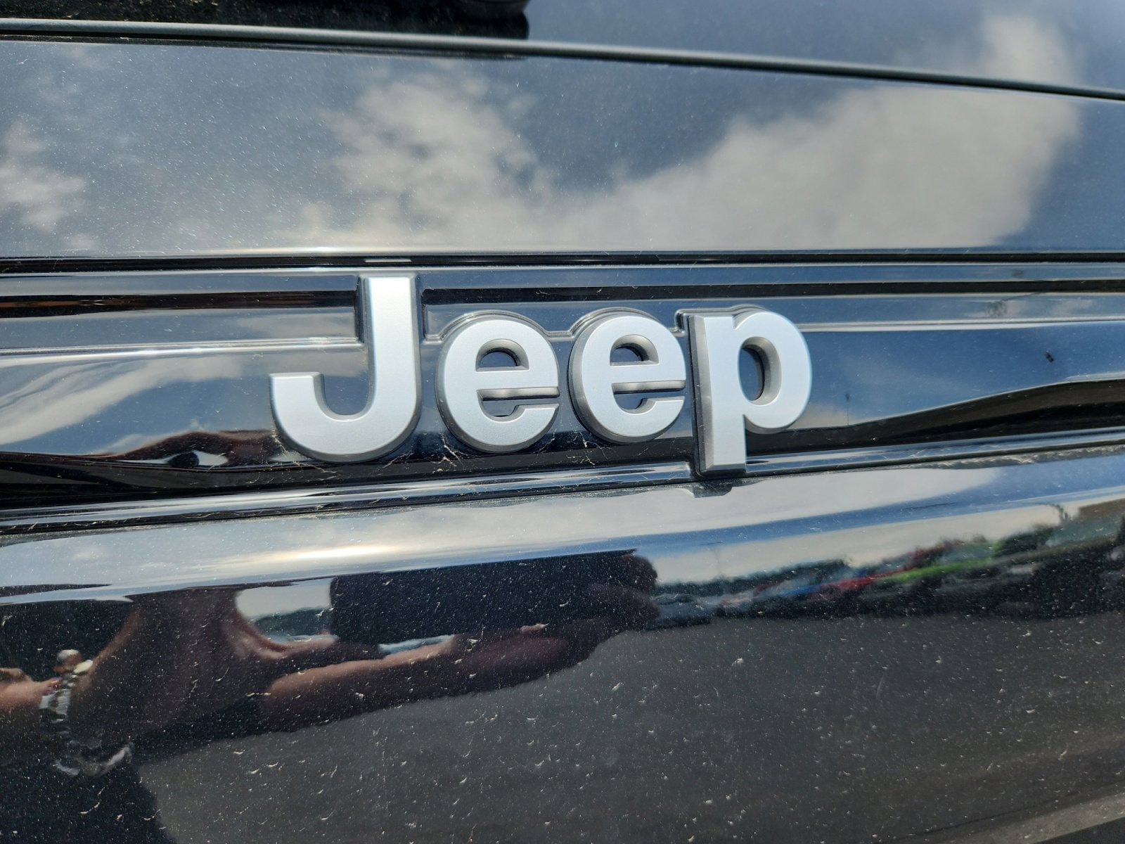 New 2025 Jeep Grand Cherokee Limited w/ Luxury Tech Group II image 23