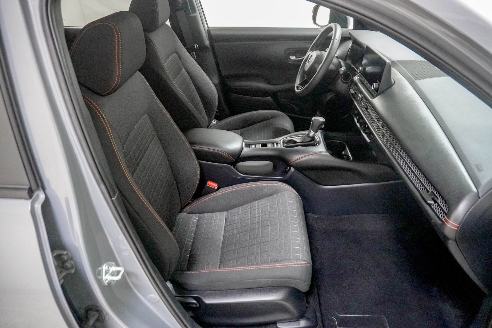 Used 2024 Honda HR-V Sport image 29