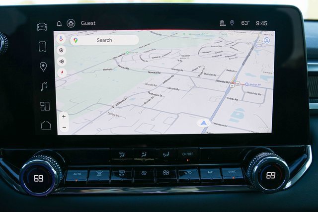 New 2026 GMC Canyon Elevation w/ Convenience Package image 17