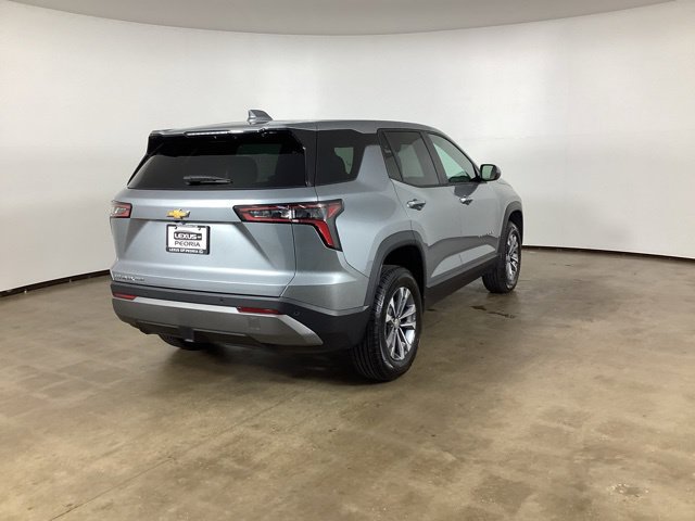 Used 2026 Chevrolet Equinox LT AWD/4WD image 5