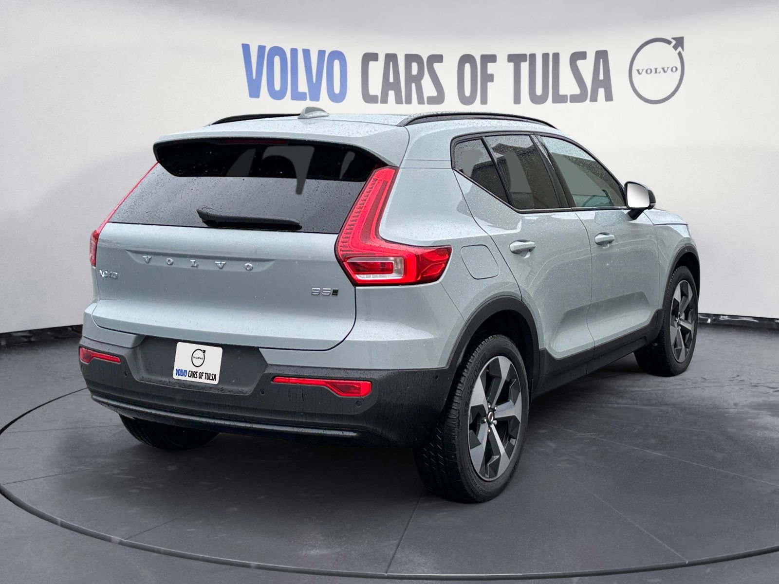New 2026 Volvo XC40 B5 Plus w/ Protection Package Premier image 5
