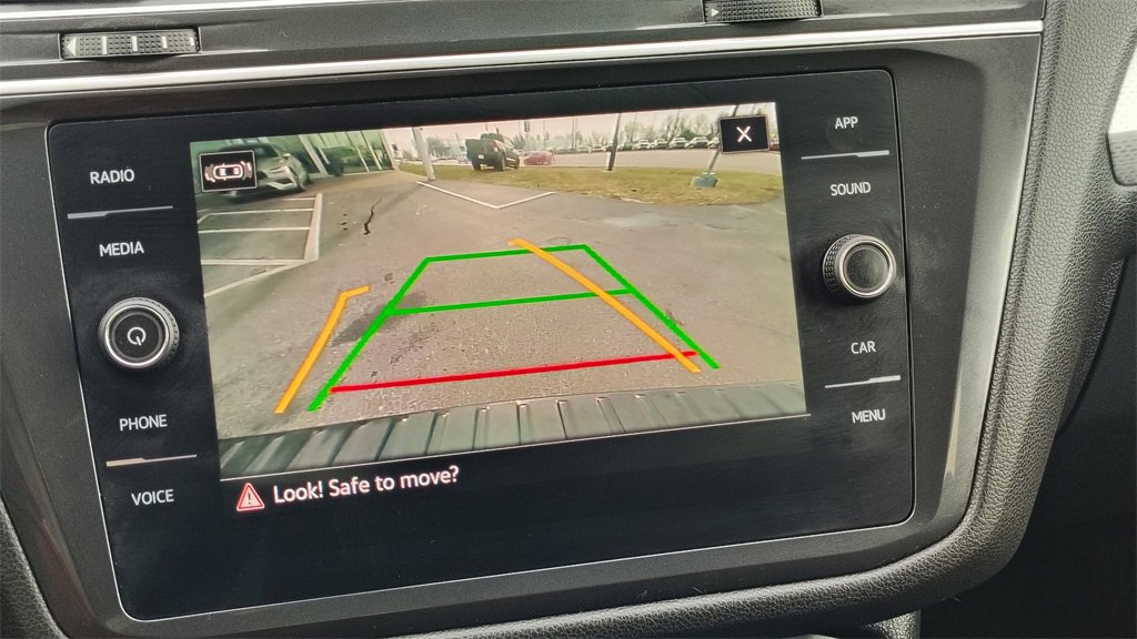 Used 2024 Volkswagen Tiguan S image 21