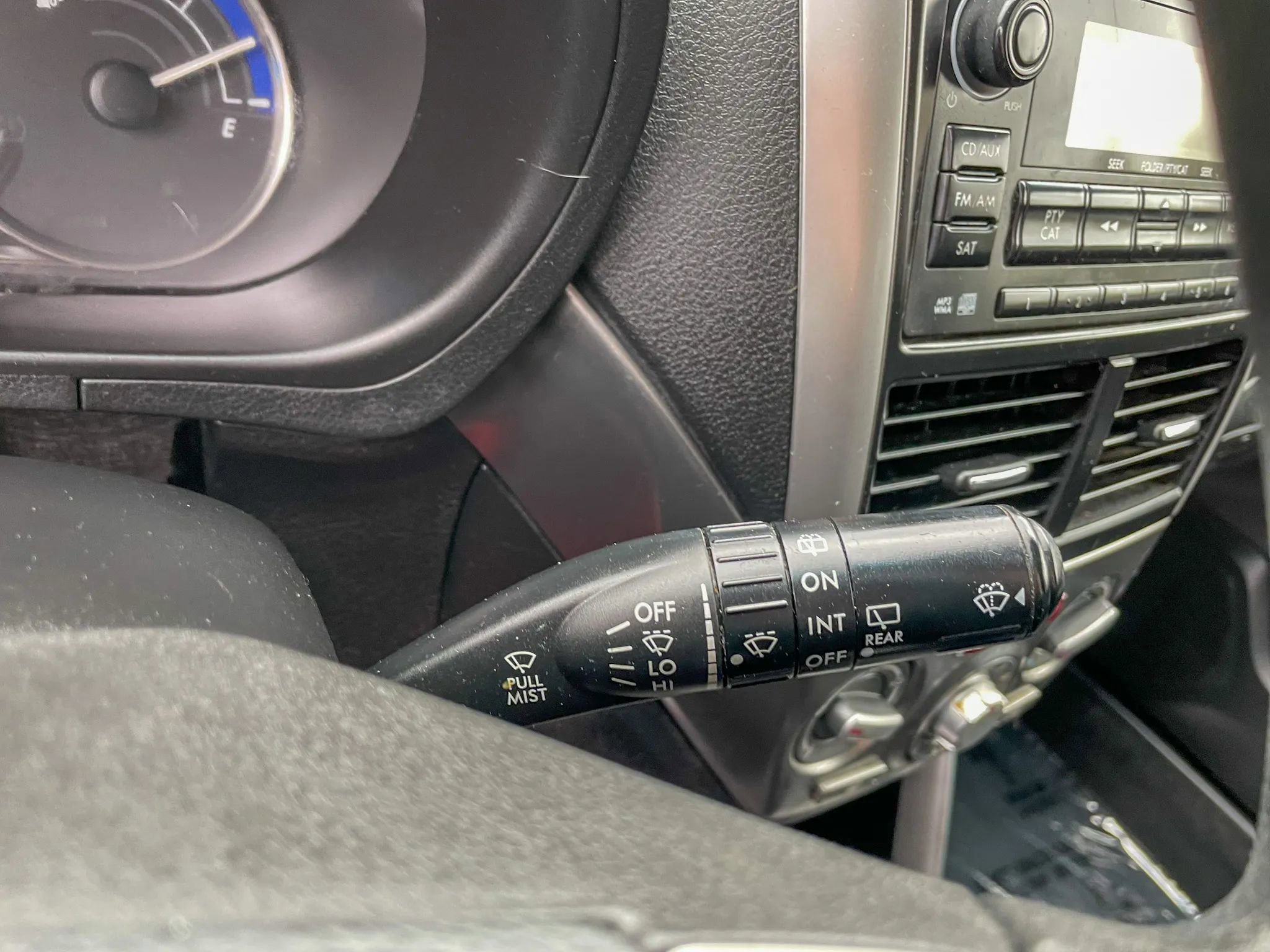 Used 2012 Subaru Forester 2.5X Premium AWD/4WD image 18