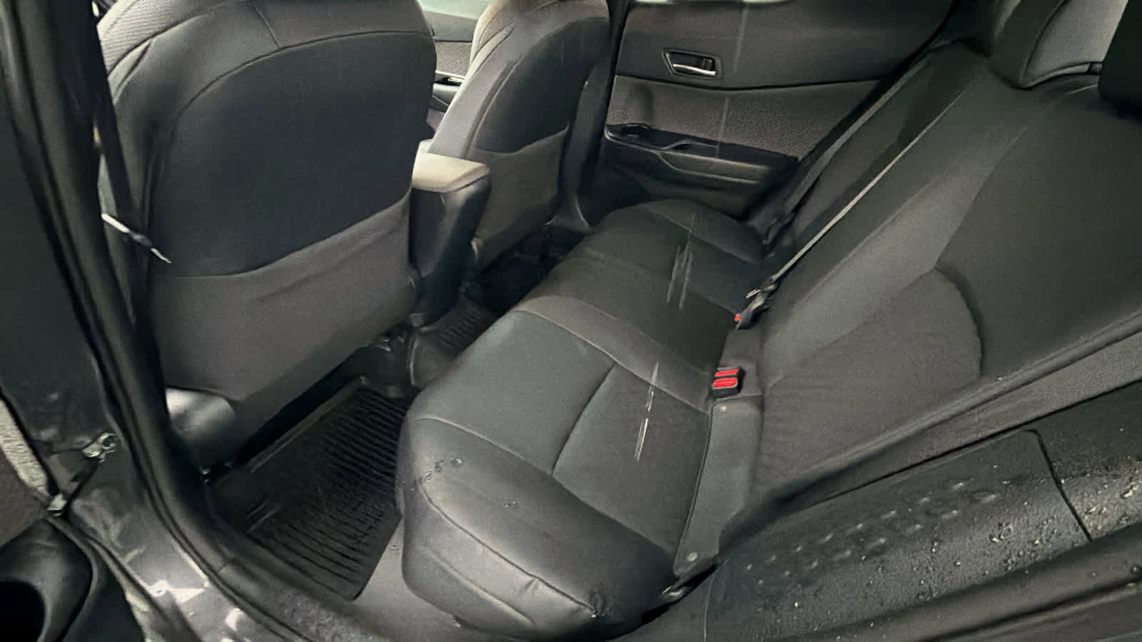 Used 2022 Toyota C-HR Limited image 24