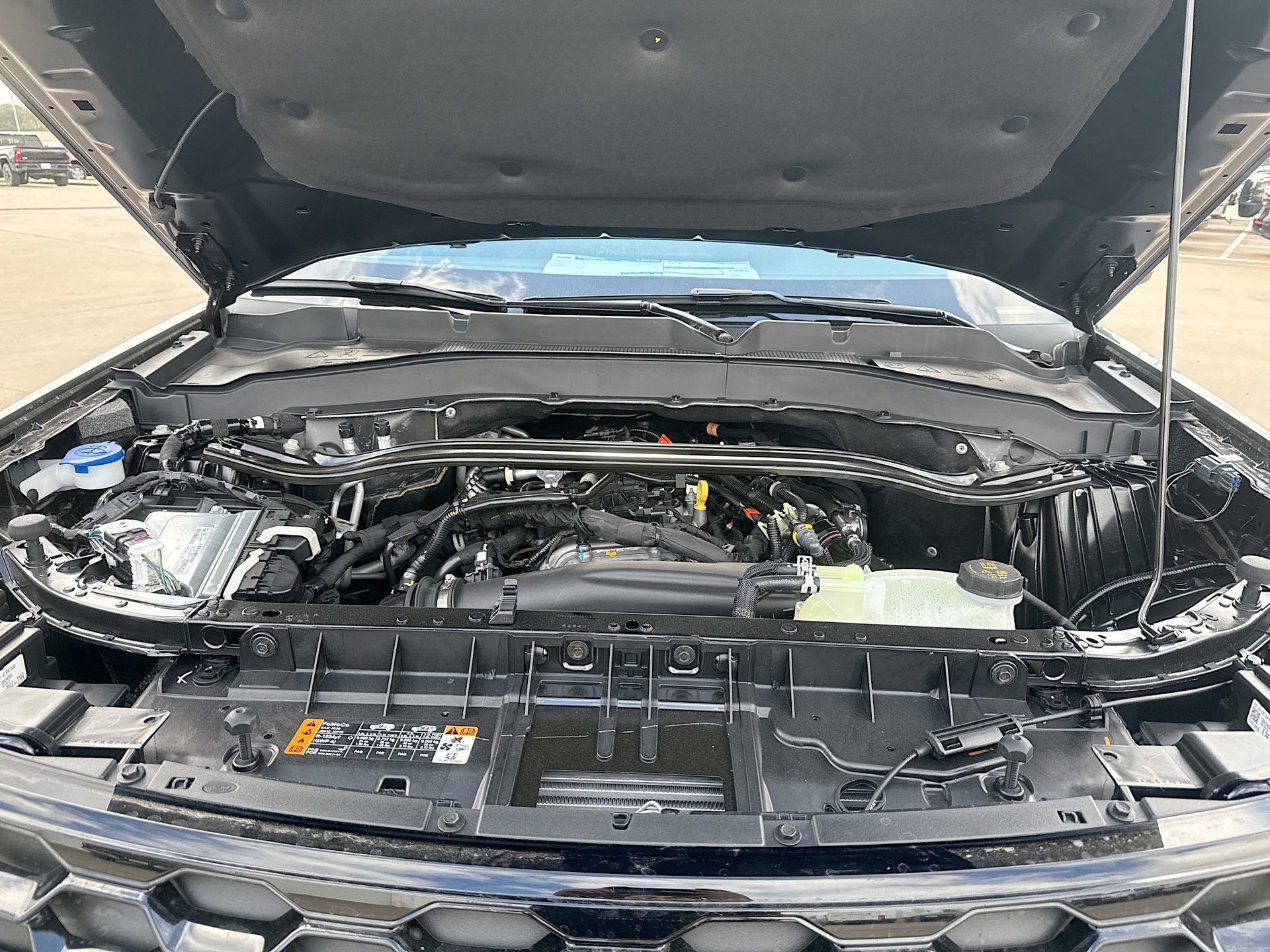 New 2026 Ford Explorer ST-Line w/ ST-Line Street Pack image 38