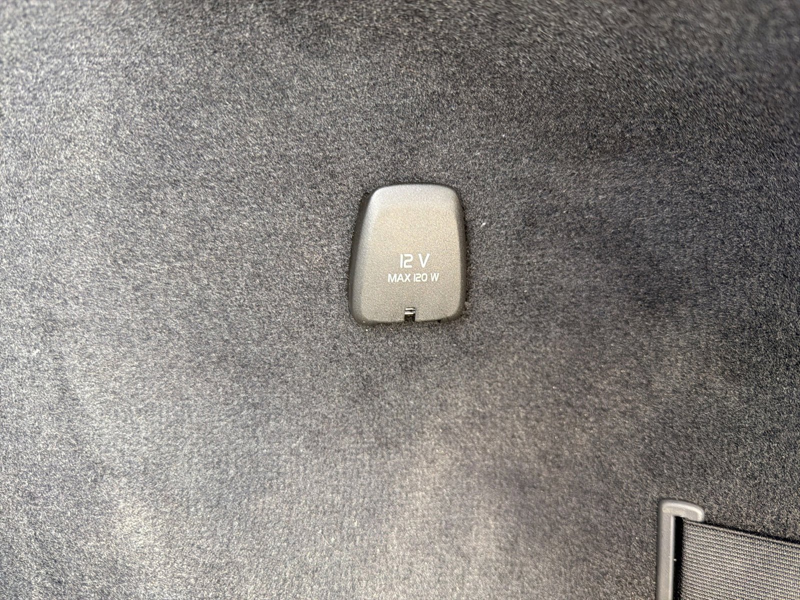 Used 2024 Volvo XC90 T8 Ultimate w/ Protection Package Premier image 22