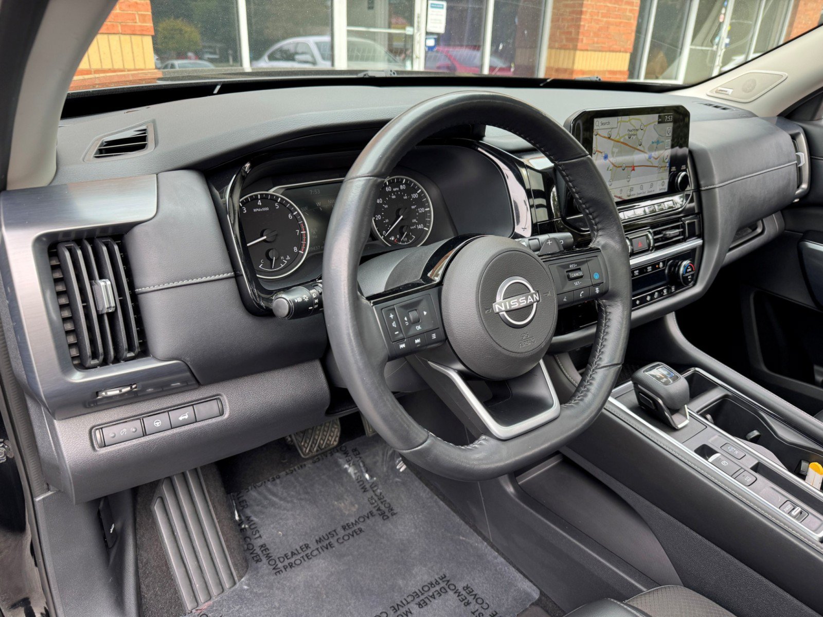 Used 2022 Nissan Pathfinder SL w/ SL Premium Package FWD image 13