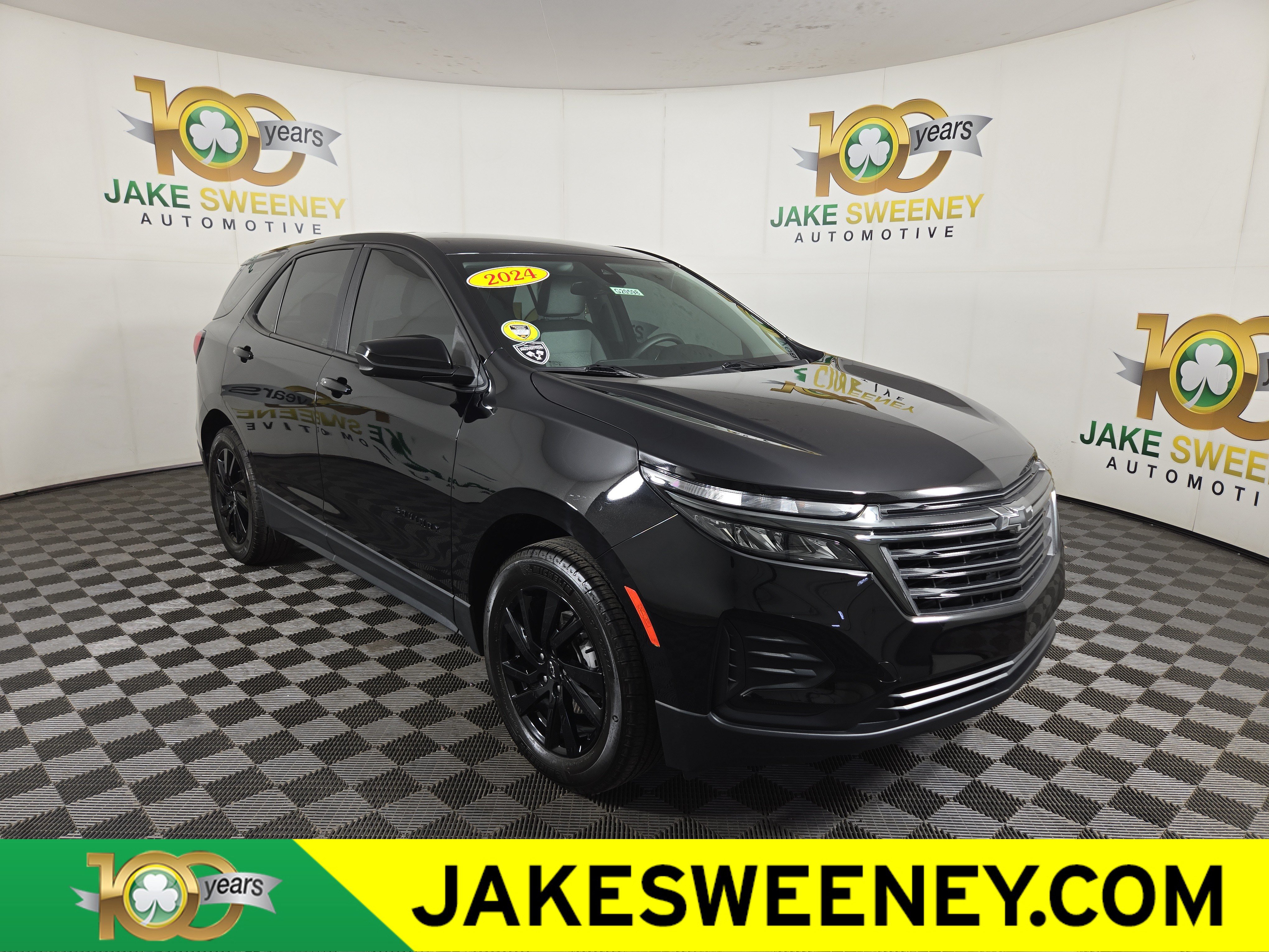 Certified 2024 Chevrolet Equinox LS w/ Midnight Edition AWD/4WD image 1