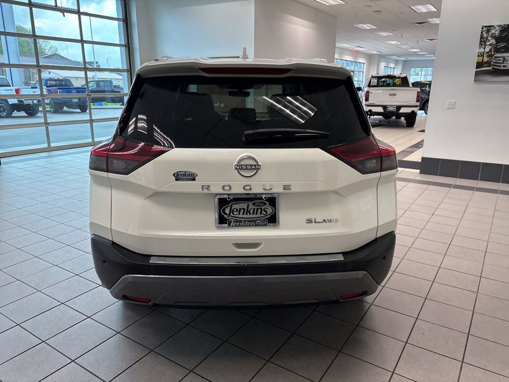 Used 2023 Nissan Rogue SL w/ SL Premium Package AWD/4WD image 5