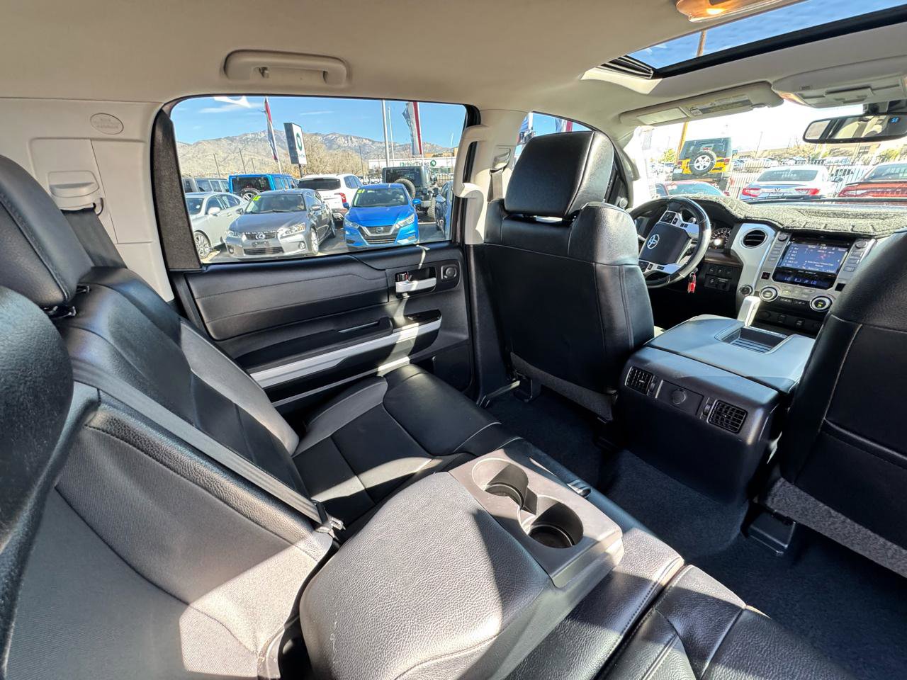 Used 2018 Toyota Tundra Limited w/ Limited Premium Package AWD/4WD image 13