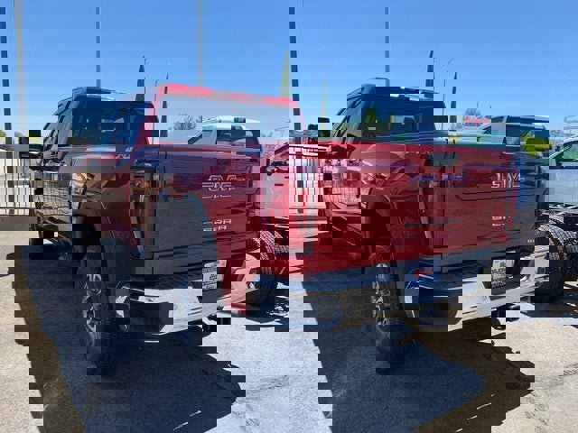 New 2025 GMC Sierra 2500 SLT w/ SLT Convenience Package image 7