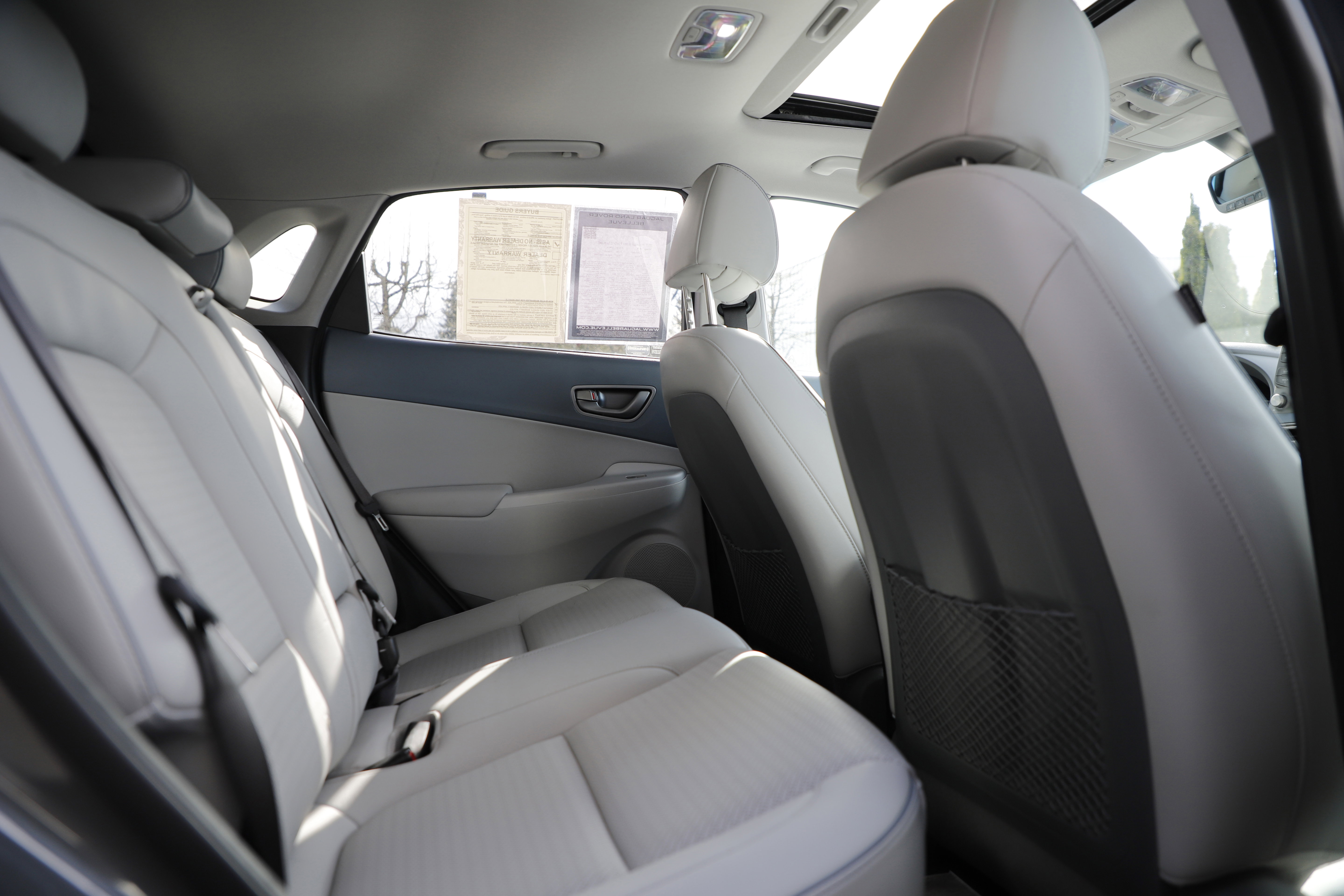 Used 2021 Hyundai Kona Limited image 12