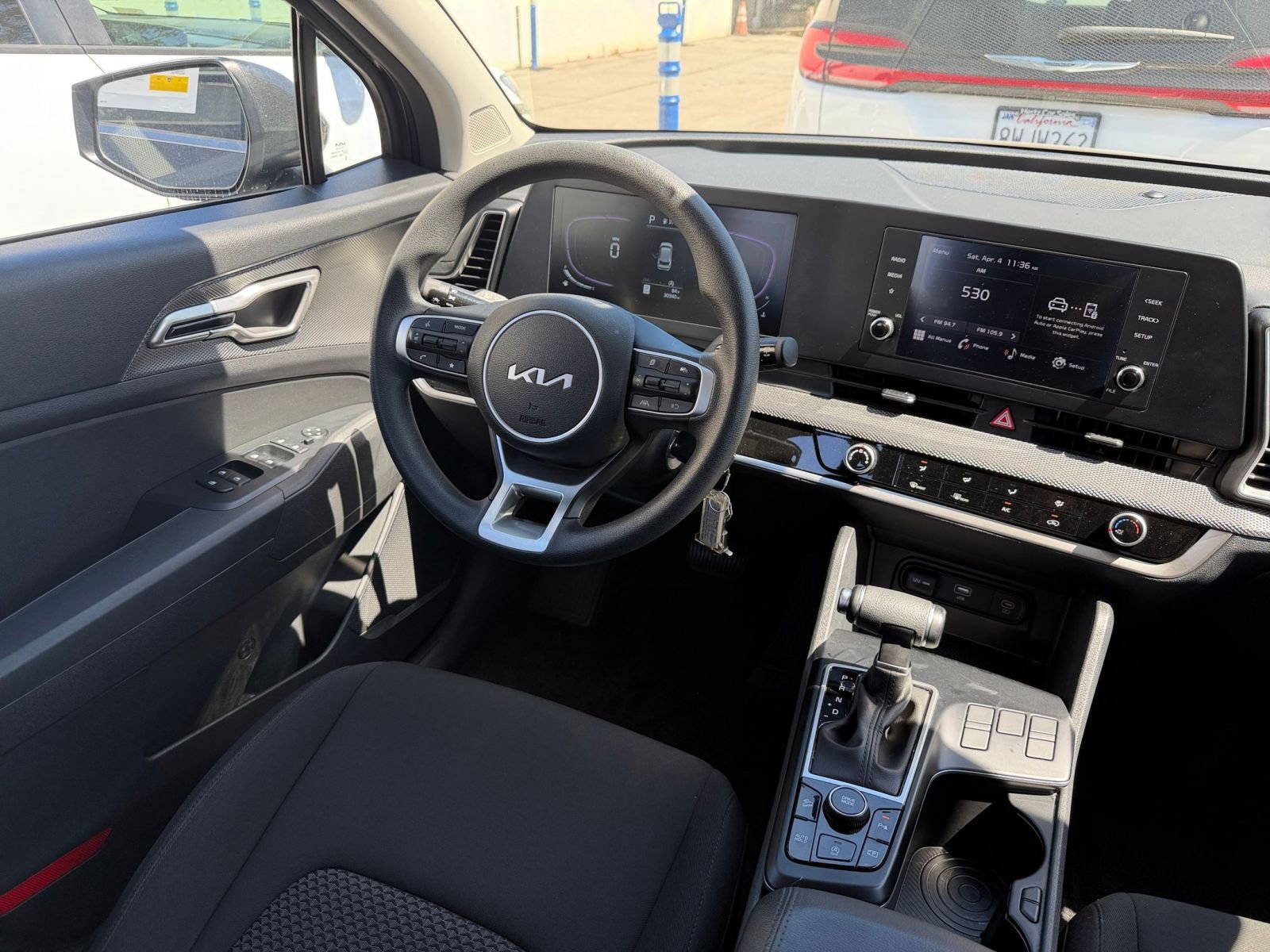 Used 2025 Kia Sportage LX image 33