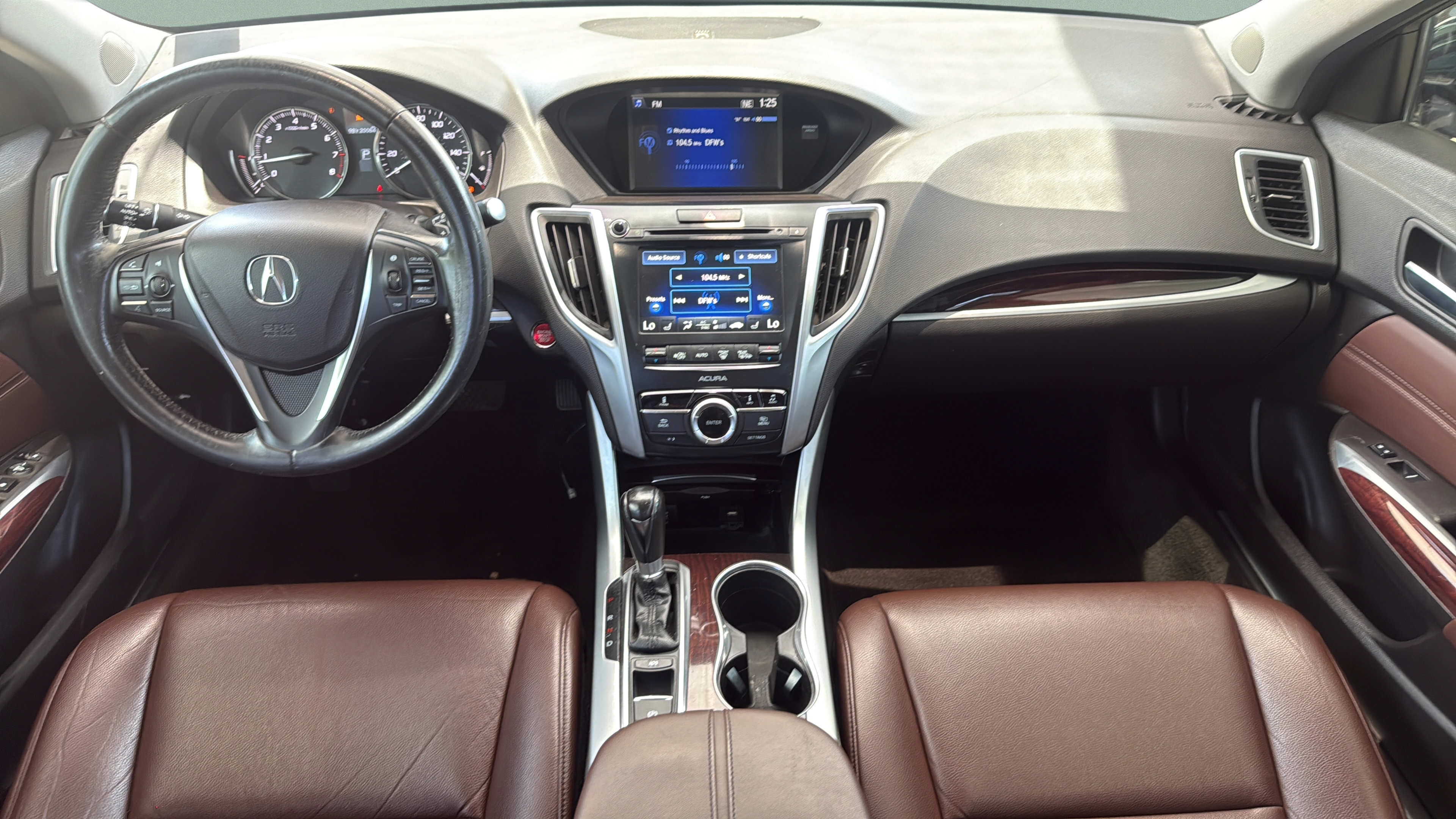Used 2017 Acura TLX FWD image 14