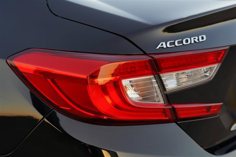 Used 2019 Honda Accord Touring image 27