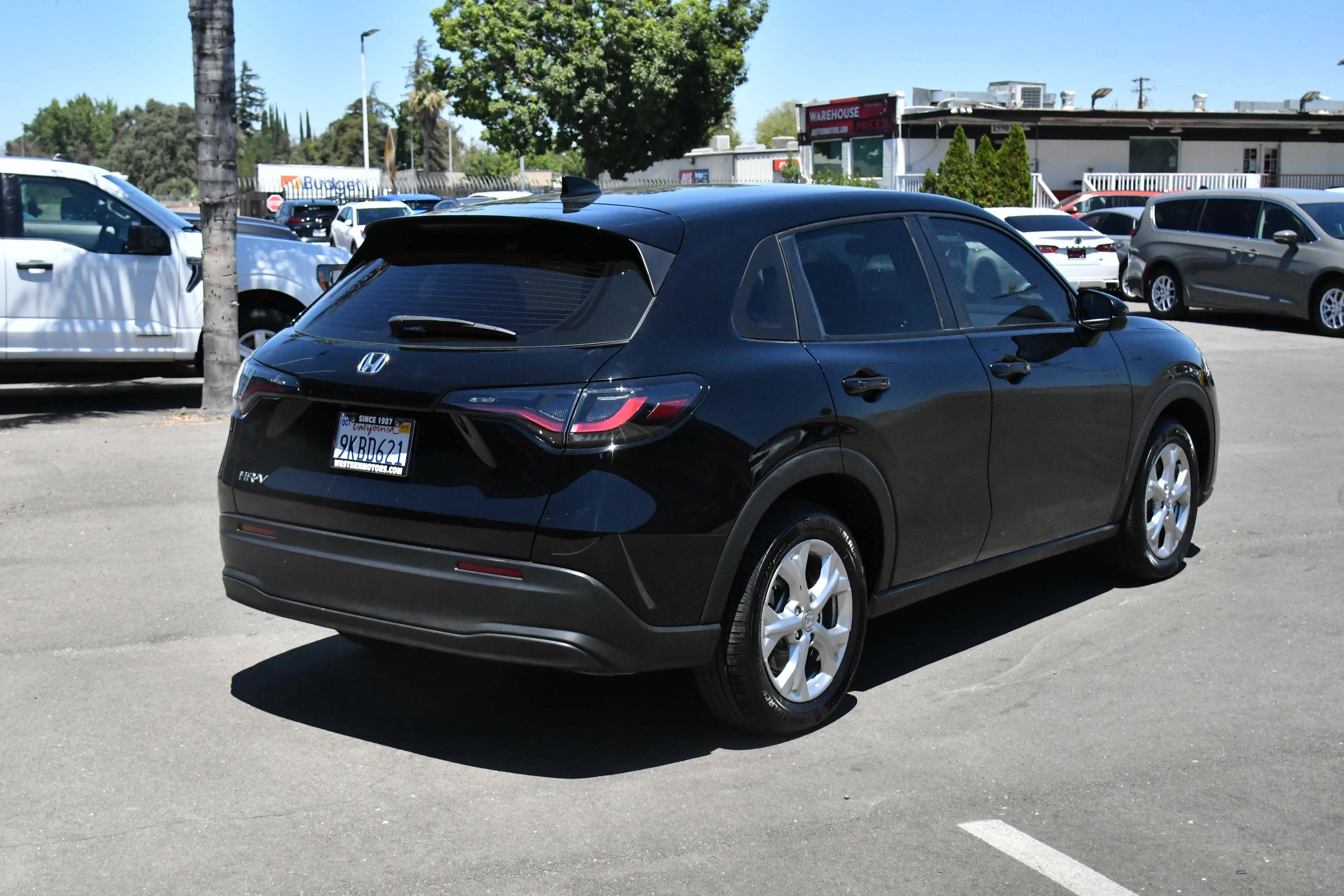 Used 2024 Honda HR-V LX image 8
