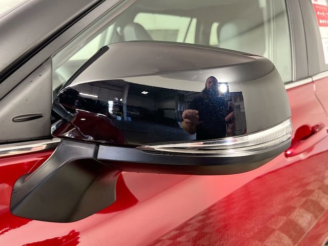 New 2026 Toyota Highlander XLE image 10