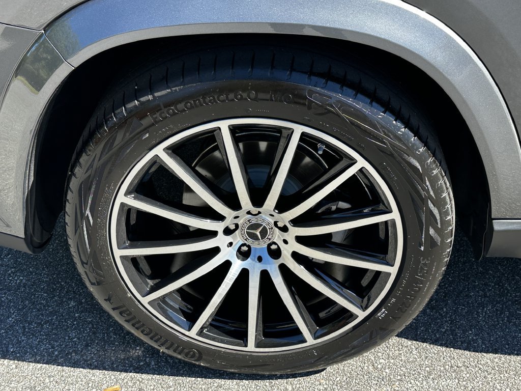 Certified 2025 Mercedes-Benz GLS 450 4MATIC image 20