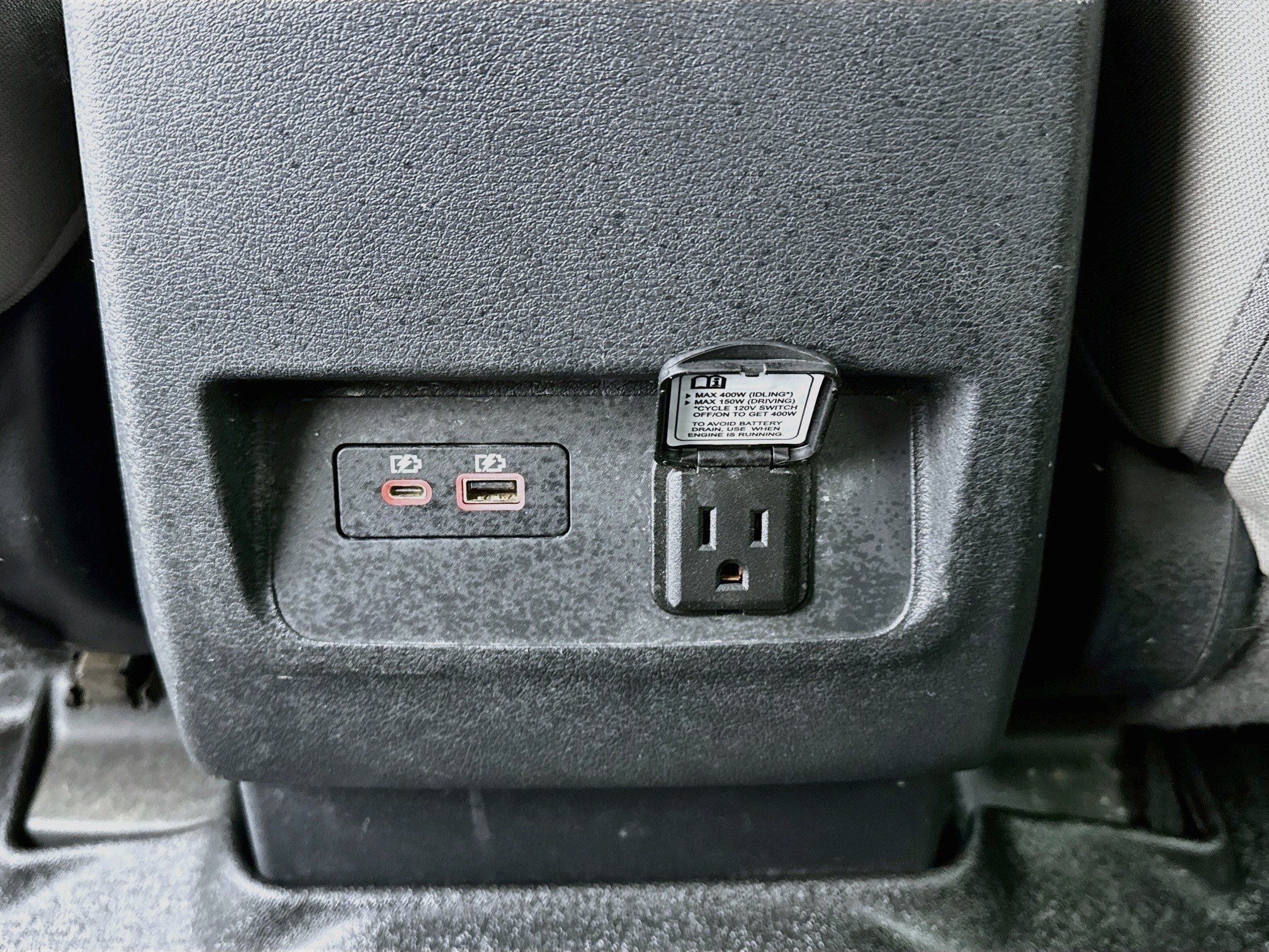 Used 2022 Nissan Frontier SV w/ Technology Package RWD image 16