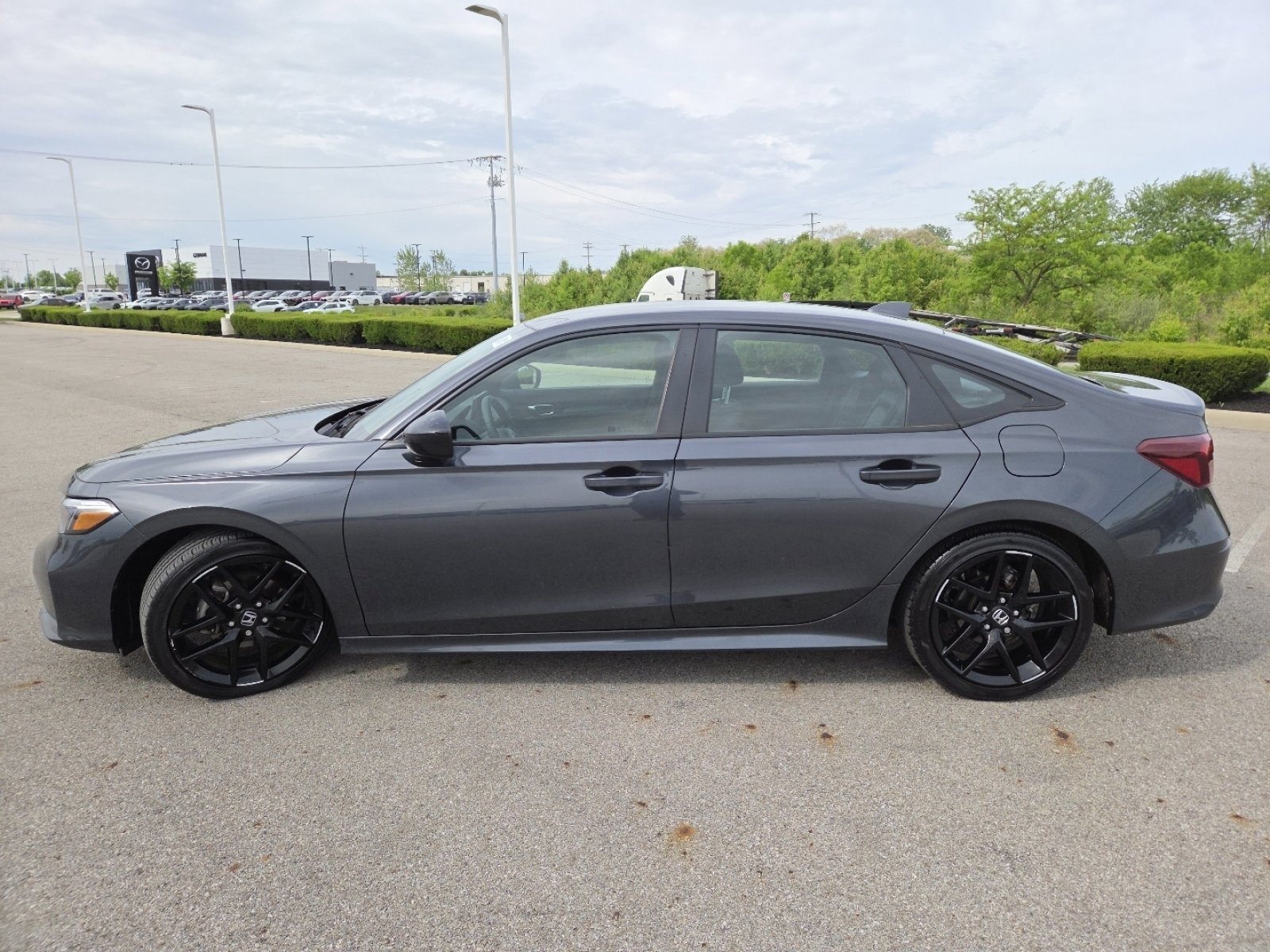 Used 2025 Honda Civic Sport image 11