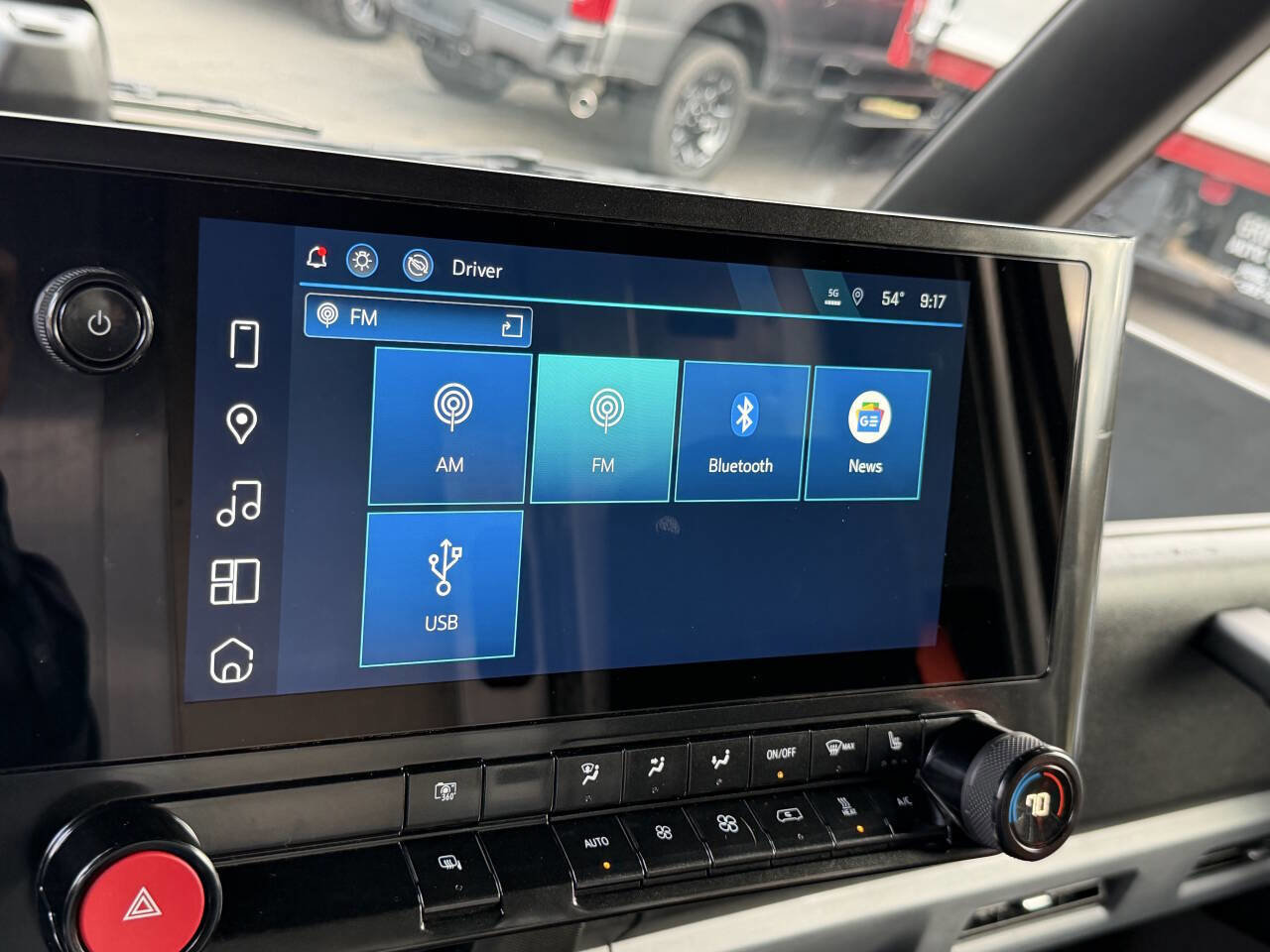 Used 2025 Chevrolet Brightdrop 600 image 61