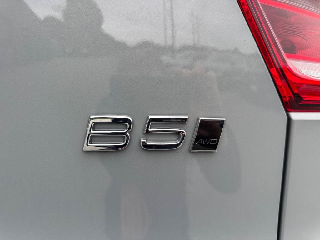 New 2026 Volvo XC40 B5 Ultra w/ Protection Package Premier AWD/4WD image 10