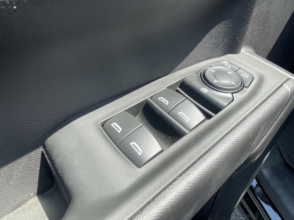 Used 2024 Chevrolet Silverado 1500 Custom Trail Boss AWD/4WD image 16