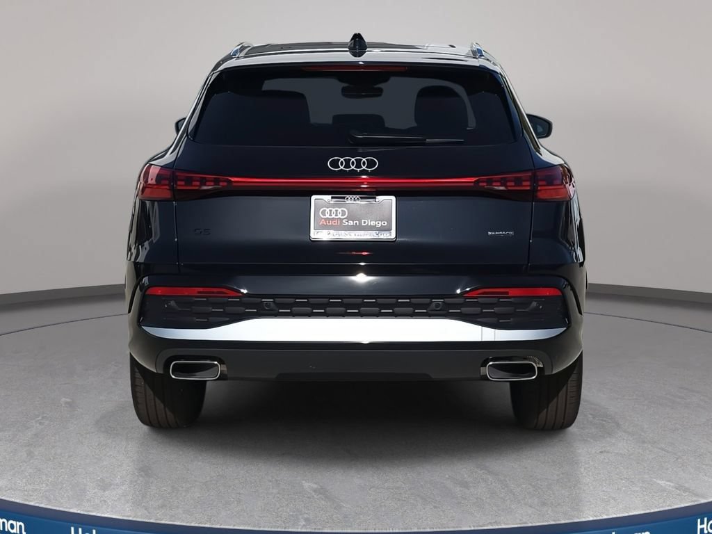 Certified 2025 Audi Q5 Premium w/ Convenience Package AWD/4WD image 4