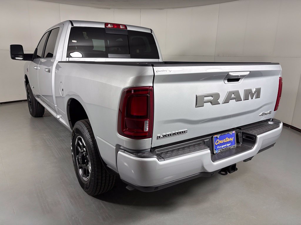 New 2027 RAM 3500 Laramie AWD/4WD image 6