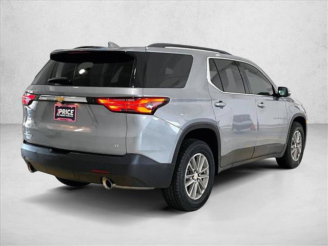 Used 2023 Chevrolet Traverse LT FWD image 2