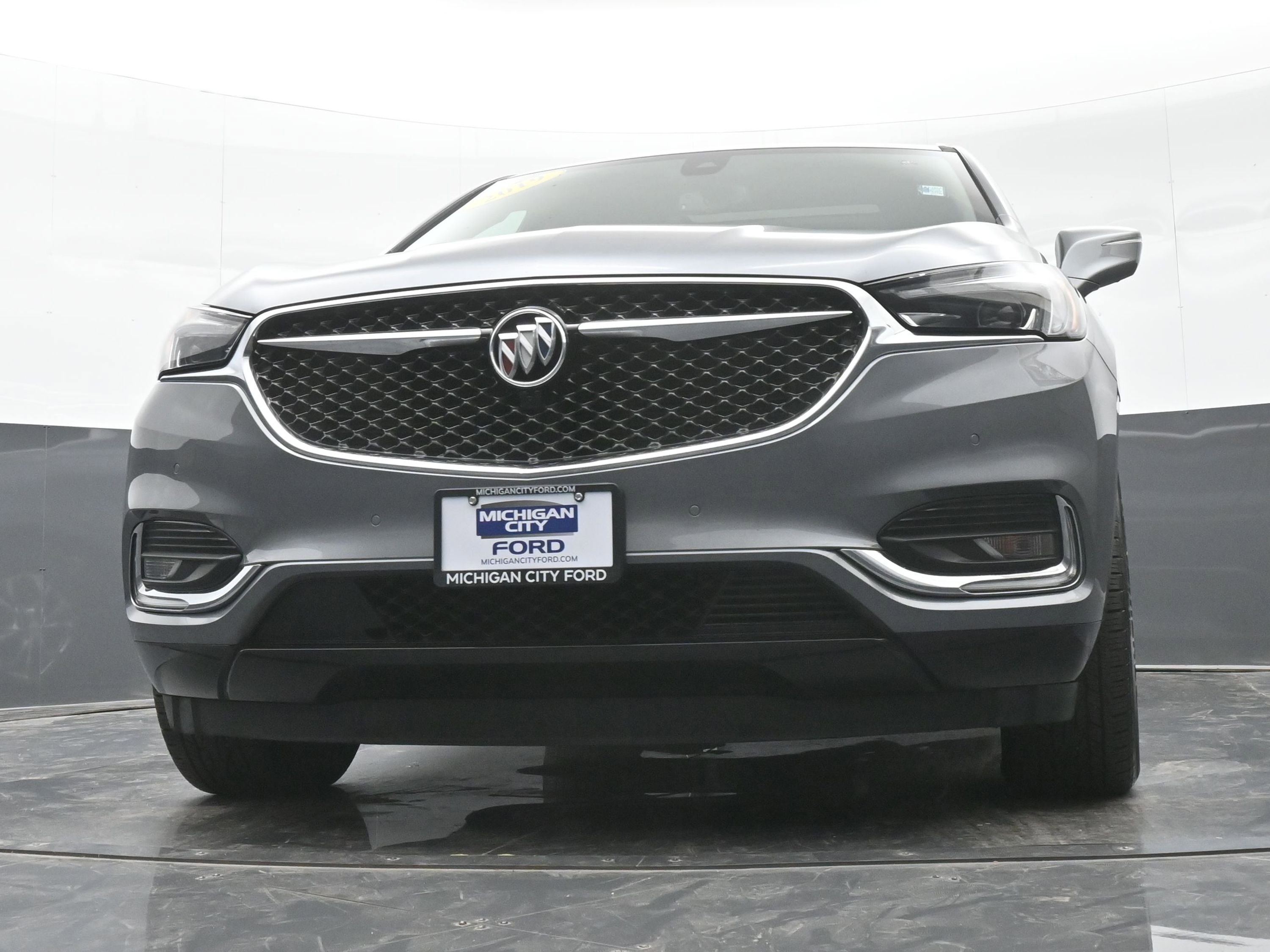 Used 2019 Buick Enclave Avenir w/ Avenir Technology Package image 41