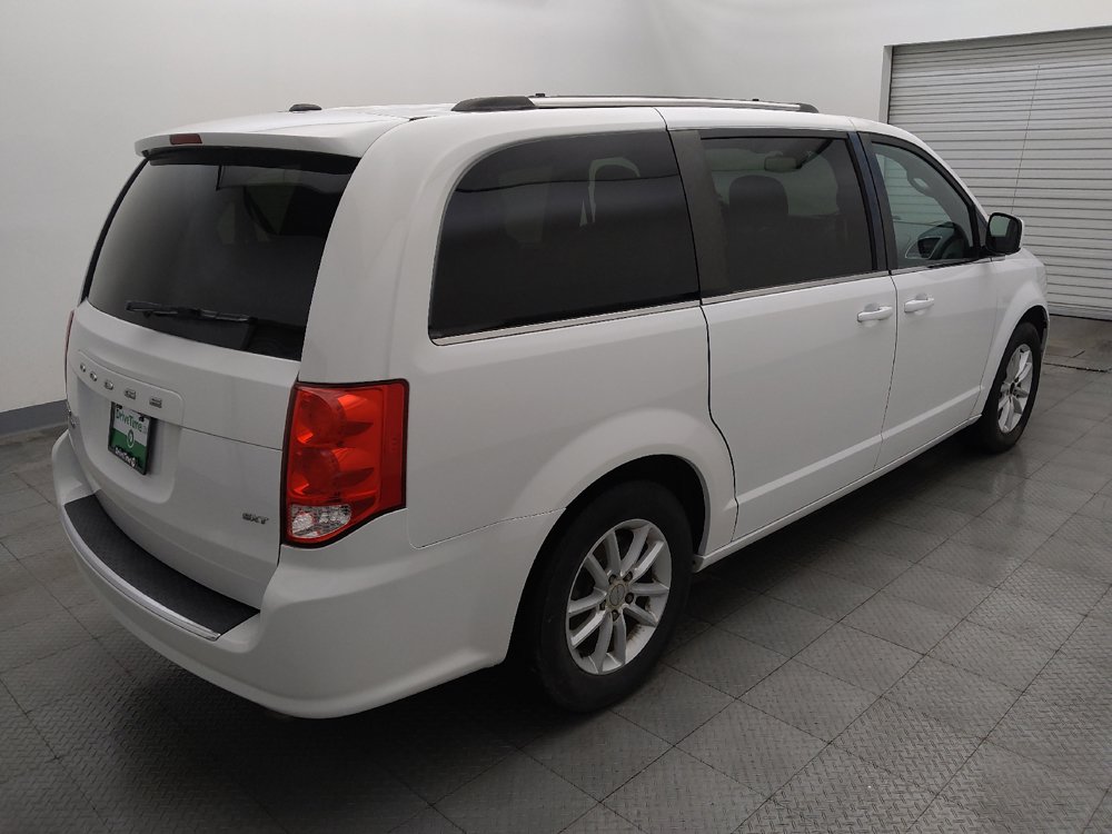 Used 2020 Dodge Grand Caravan SXT FWD image 9