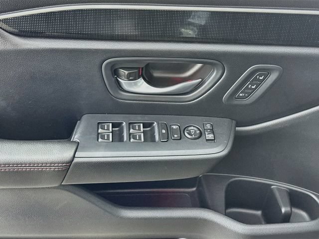 Certified 2025 Honda Pilot Black Edition image 25