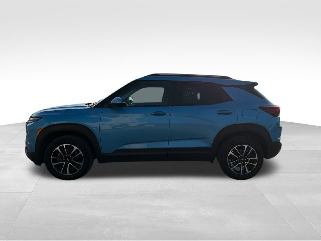 Used 2025 Chevrolet TrailBlazer LT AWD/4WD image 8