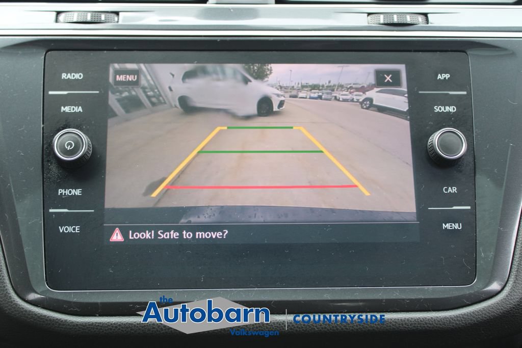 Certified 2020 Volkswagen Tiguan SEL AWD/4WD image 16