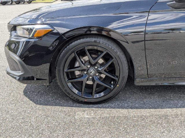 Used 2024 Honda Civic Sport image 9