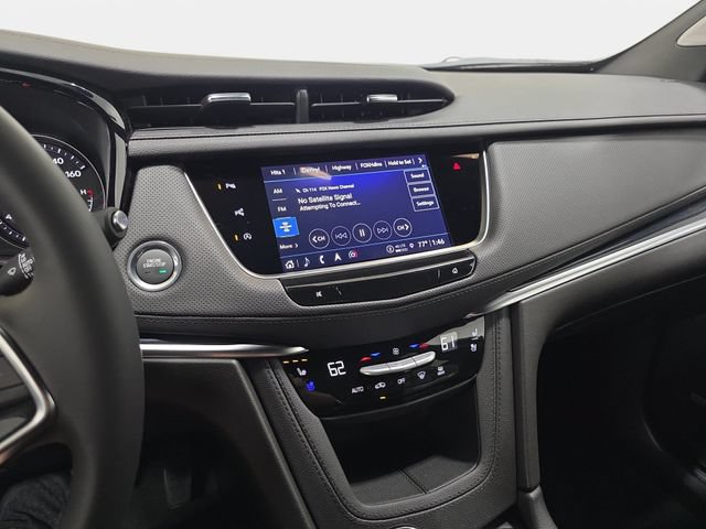 New 2026 Cadillac XT5 Premium Luxury w/ LPO, ONYX Package AWD/4WD image 17