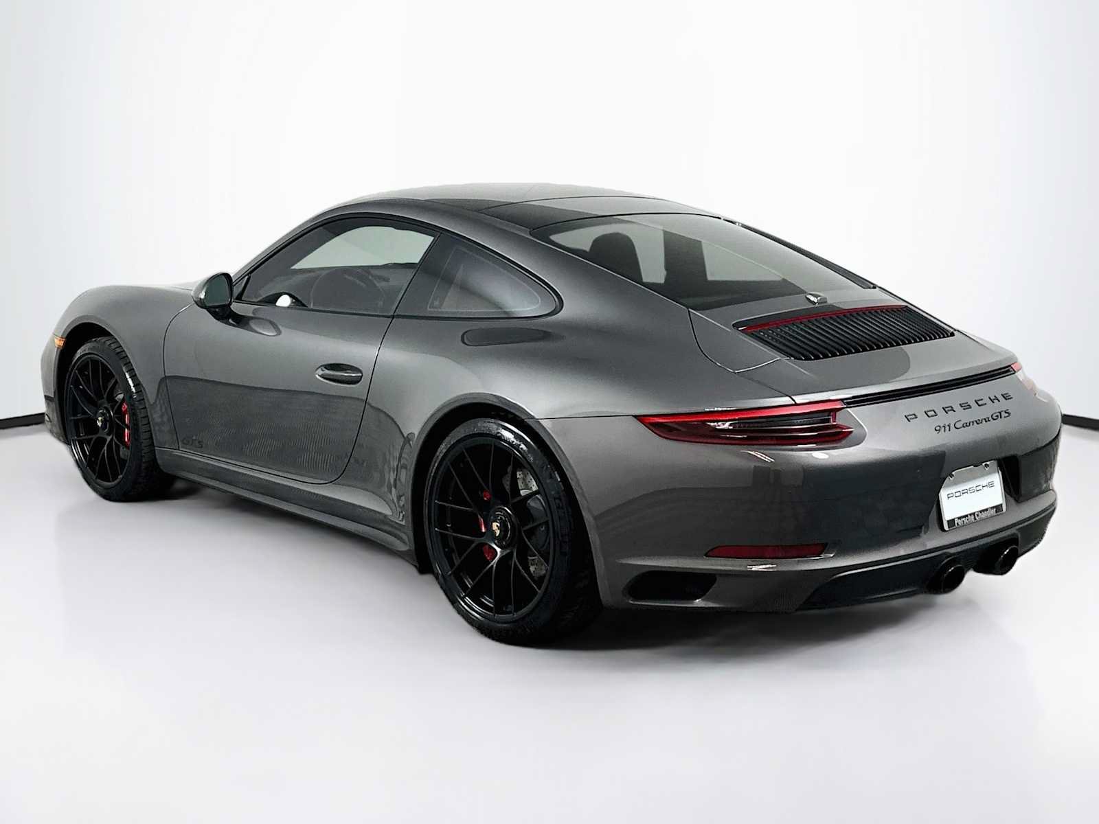 Certified 2019 Porsche 911 Carrera GTS RWD image 3
