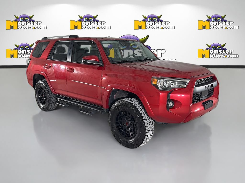 Used 2022 Toyota 4Runner SR5 Premium w/ Moonroof Package AWD/4WD image 3