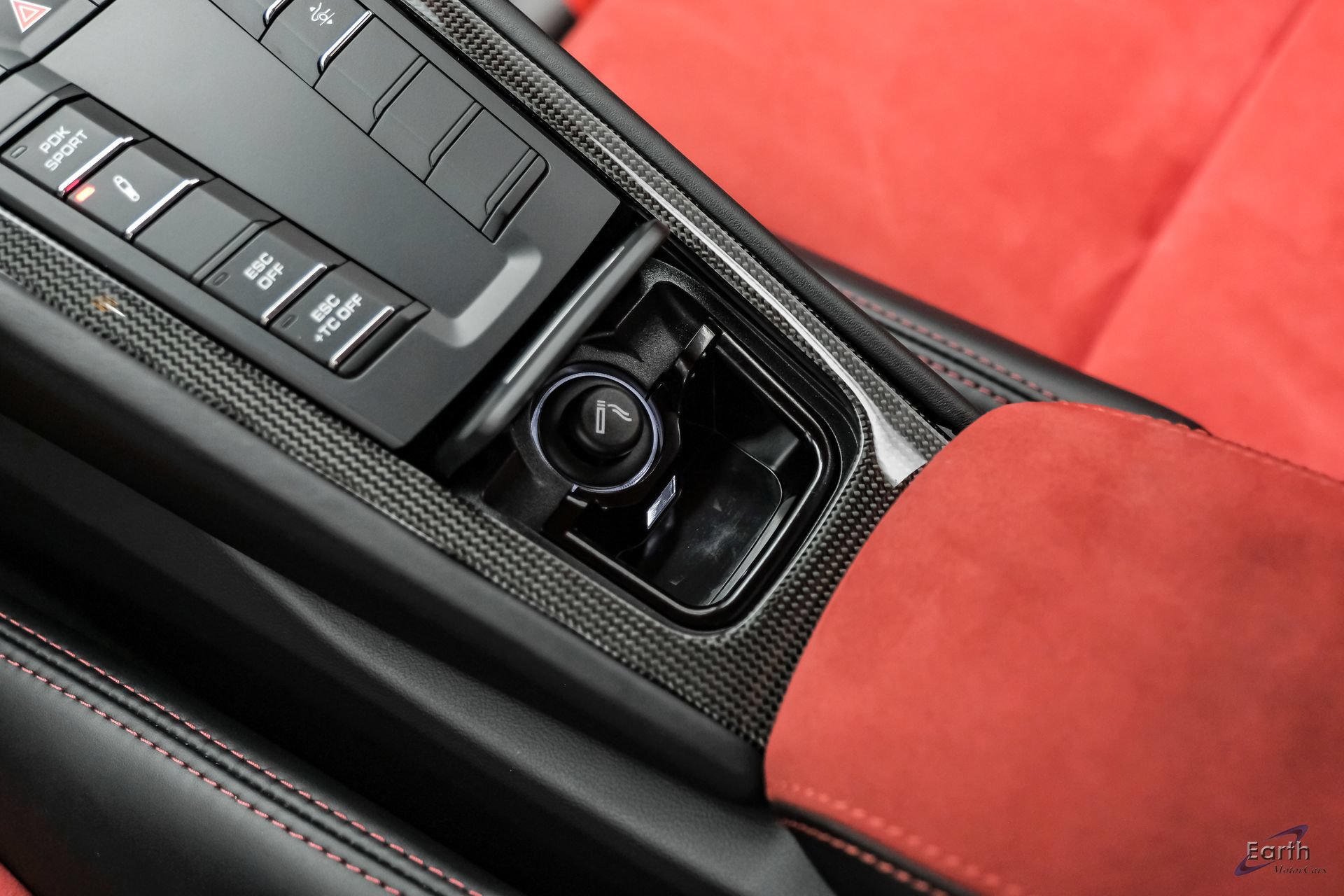 Used 2018 Porsche 911 GT2 RS RWD image 72