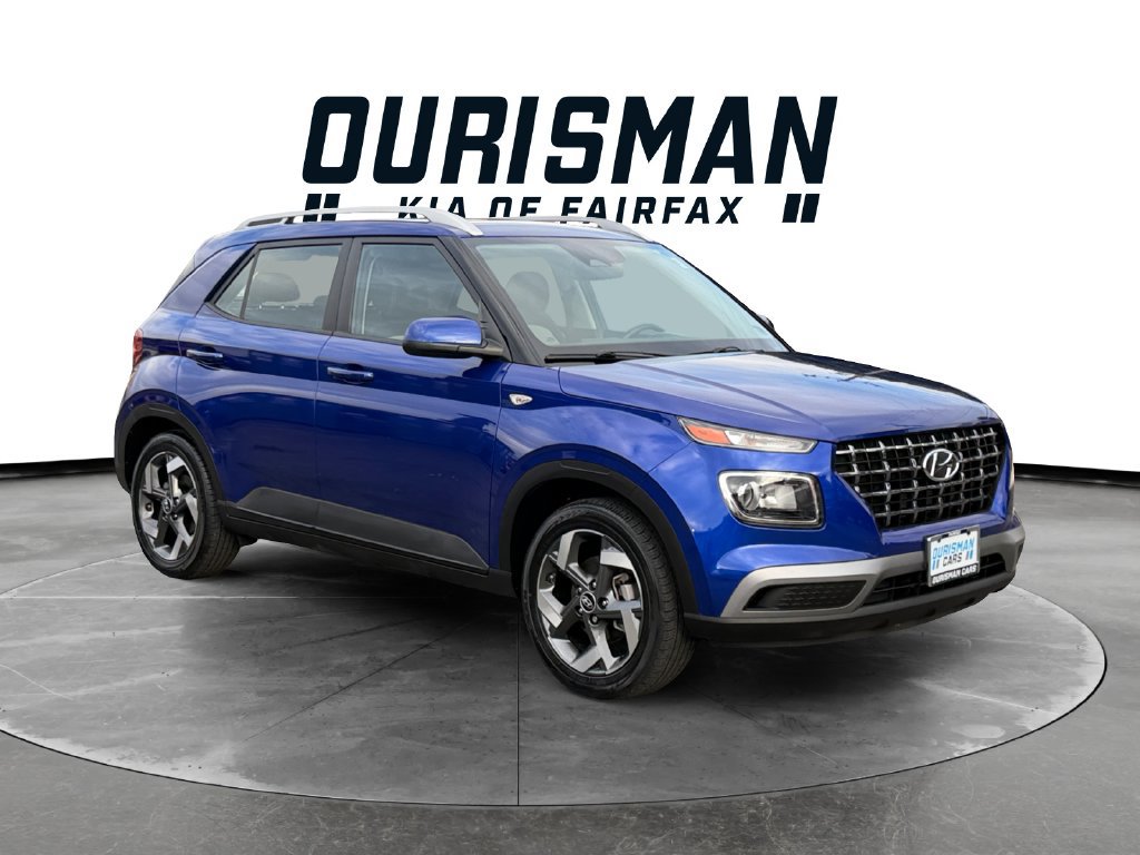 Used 2023 Hyundai Venue SEL w/ Cargo Package