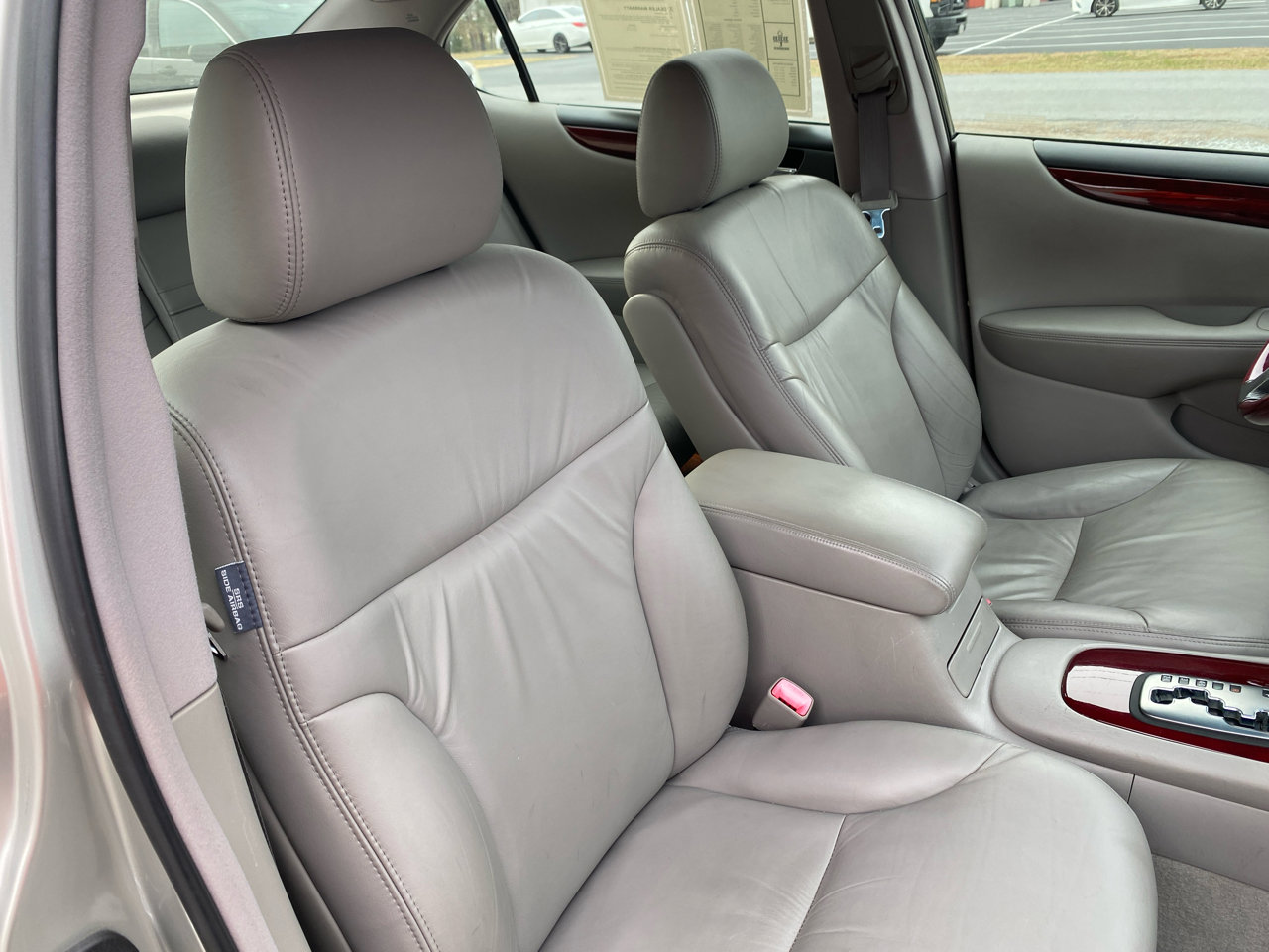 Used 2004 Lexus ES 330 image 9