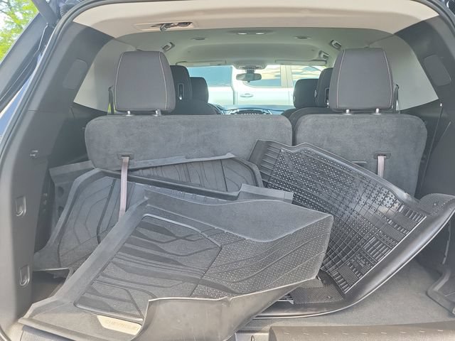 Used 2018 Chevrolet Traverse LT FWD image 6
