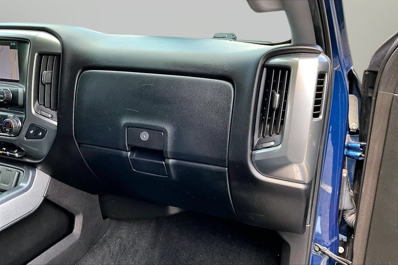 Used 2018 Chevrolet Silverado 1500 LT w/ All Star Edition AWD/4WD image 18