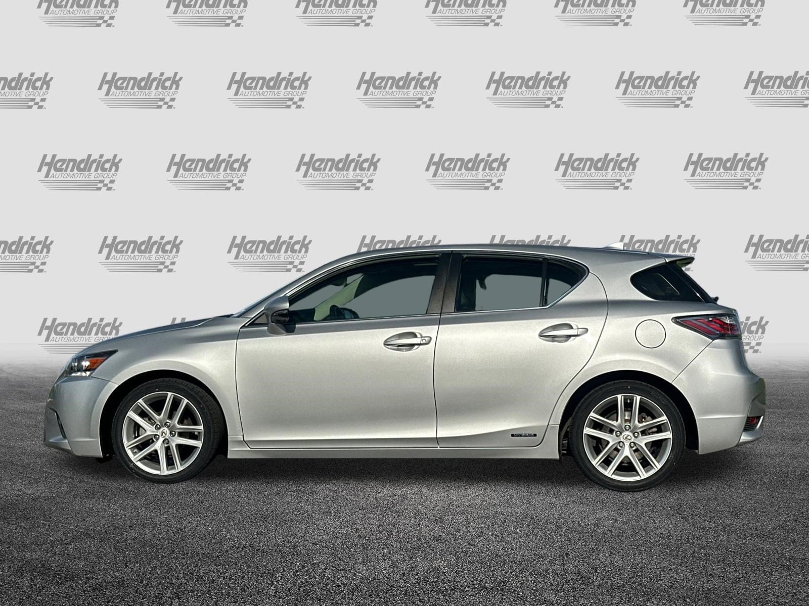 Used 2015 Lexus CT 200h image 8