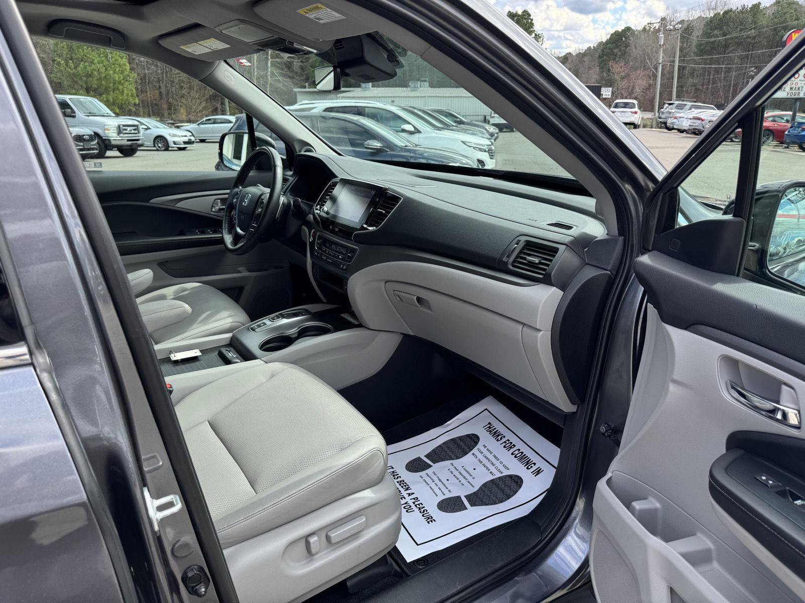 Used 2023 Honda Ridgeline RTL-E image 16