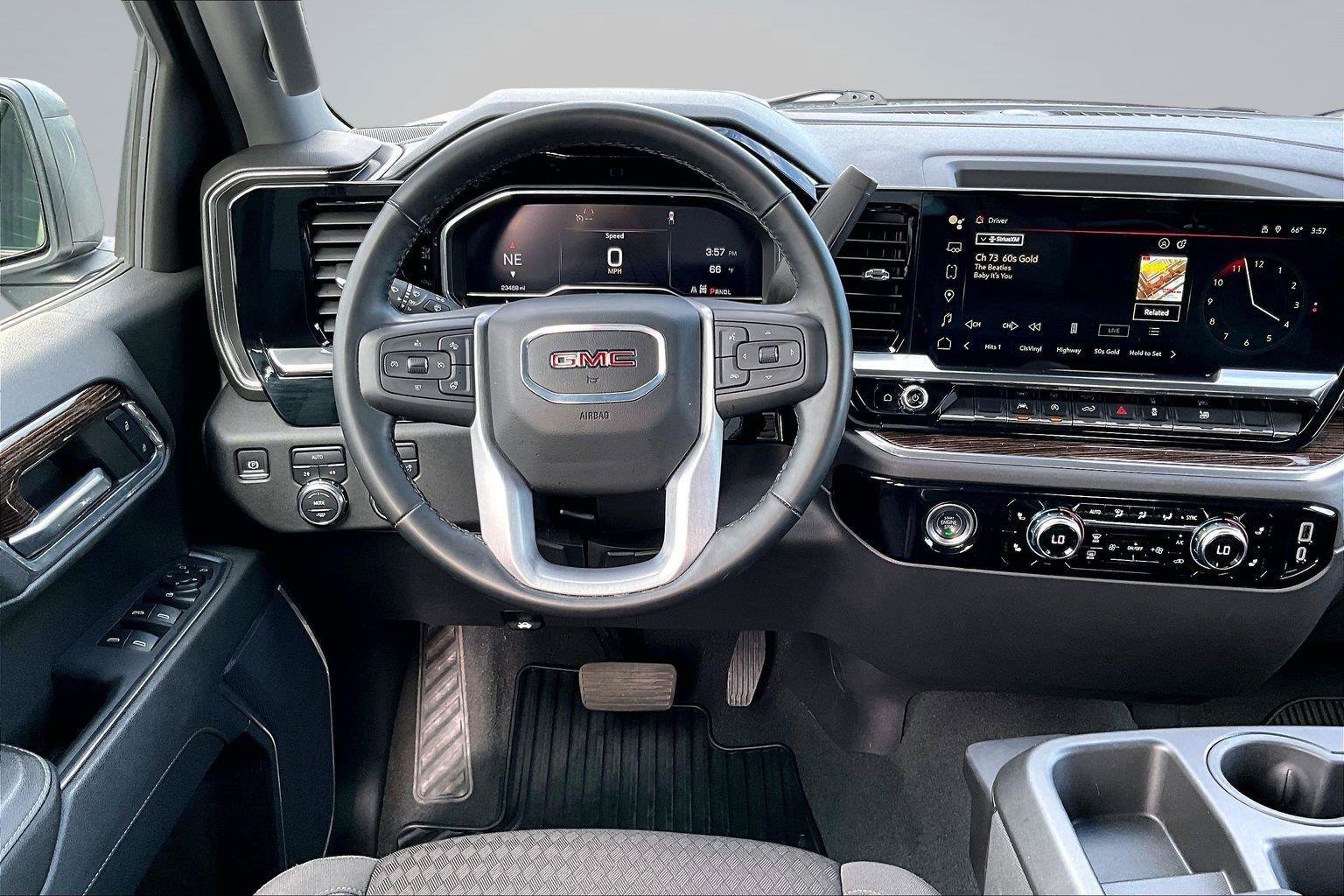 Used 2024 GMC Sierra 1500 Elevation AWD/4WD image 6