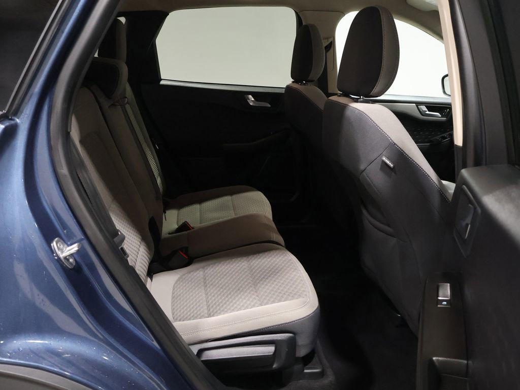 Used 2020 Ford Escape SE image 7